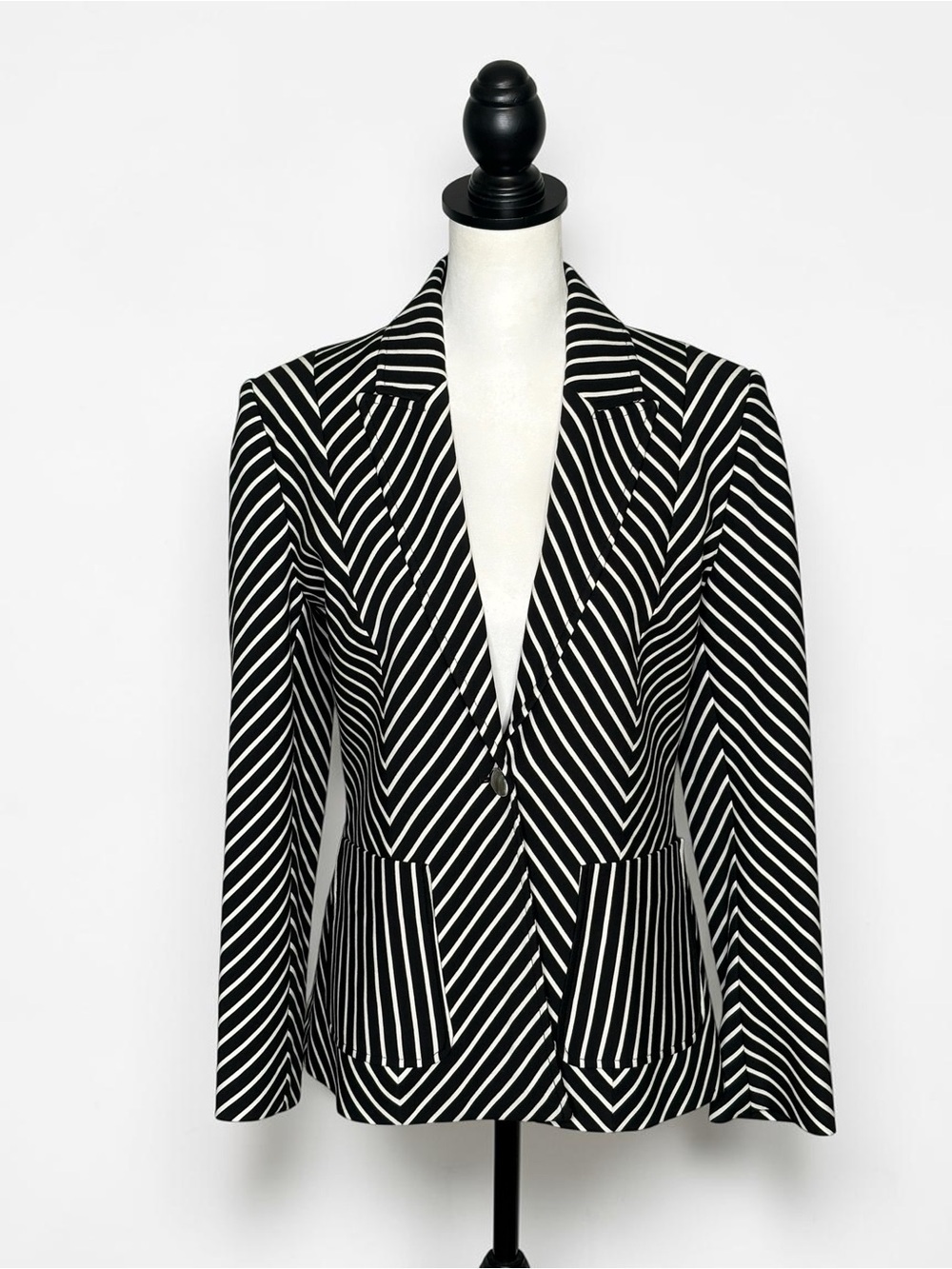 Elie Tahari Black and White Striped Blazer